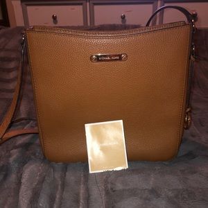 Micheal Kors purse